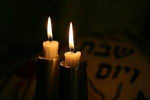 O acendimento das velas de Shabat